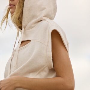 Women's Cream Sleeveless Hoodie